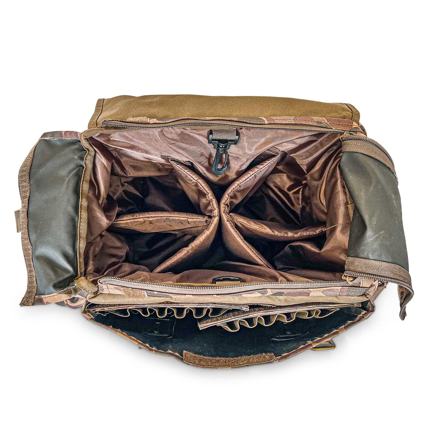 Dixie Decoys Waterfowler’s blind bag
