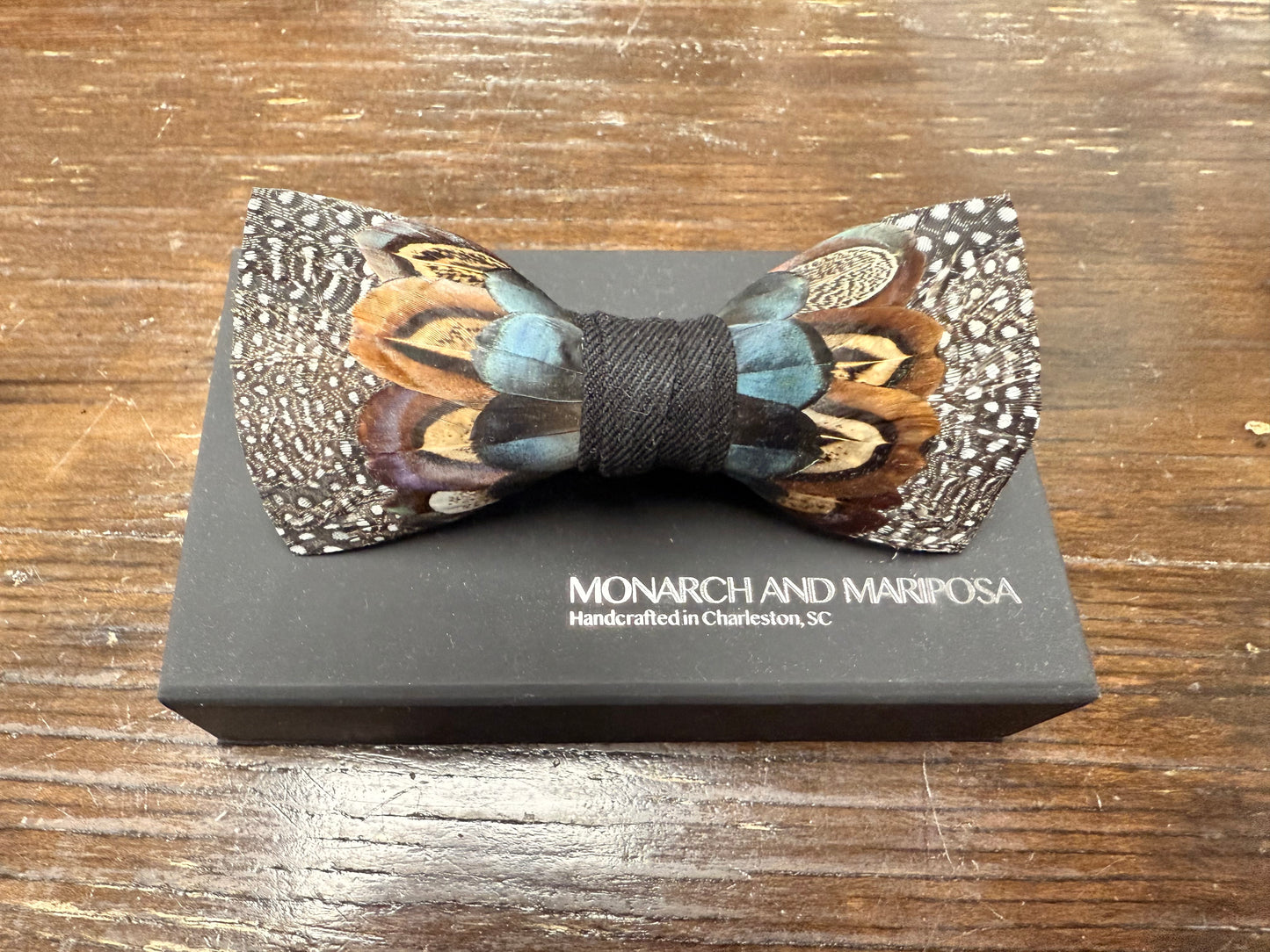 MONARCH AND MARIPOSA Feather Bow Ties