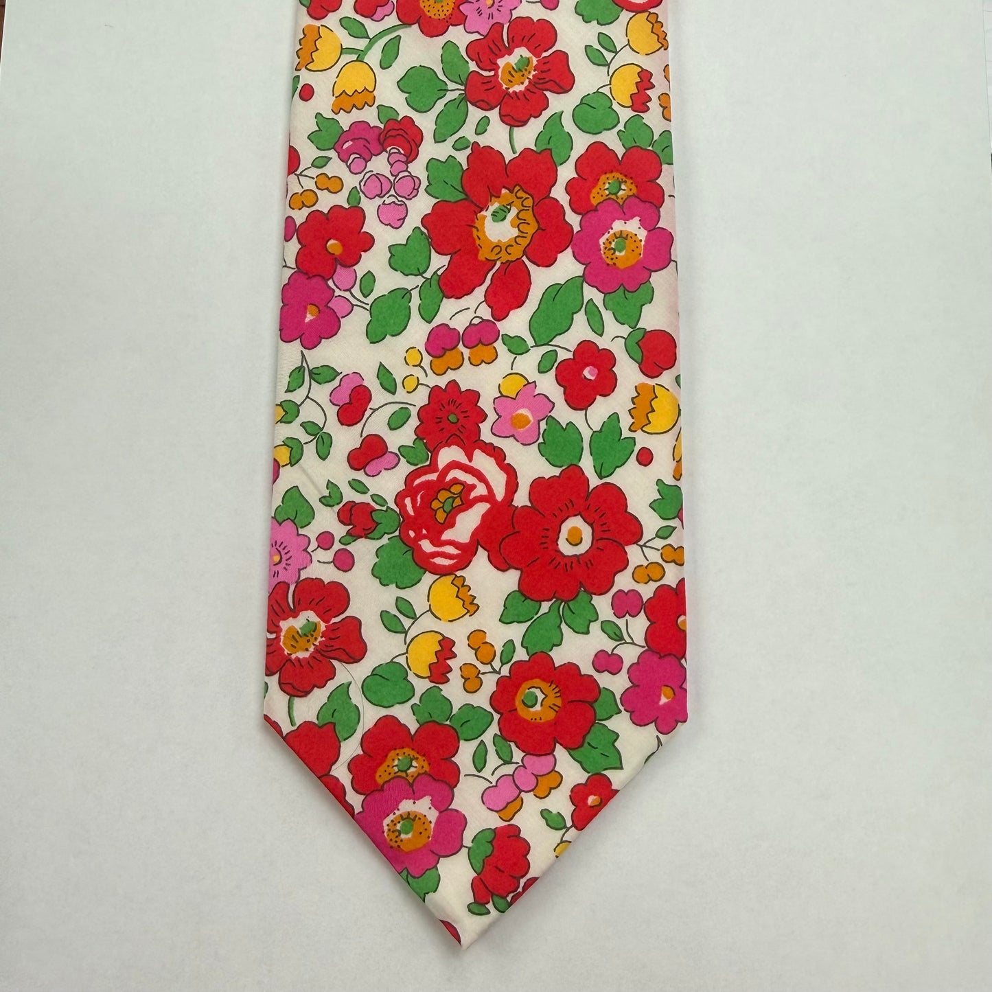 Peter Blair Floral Neck Tie