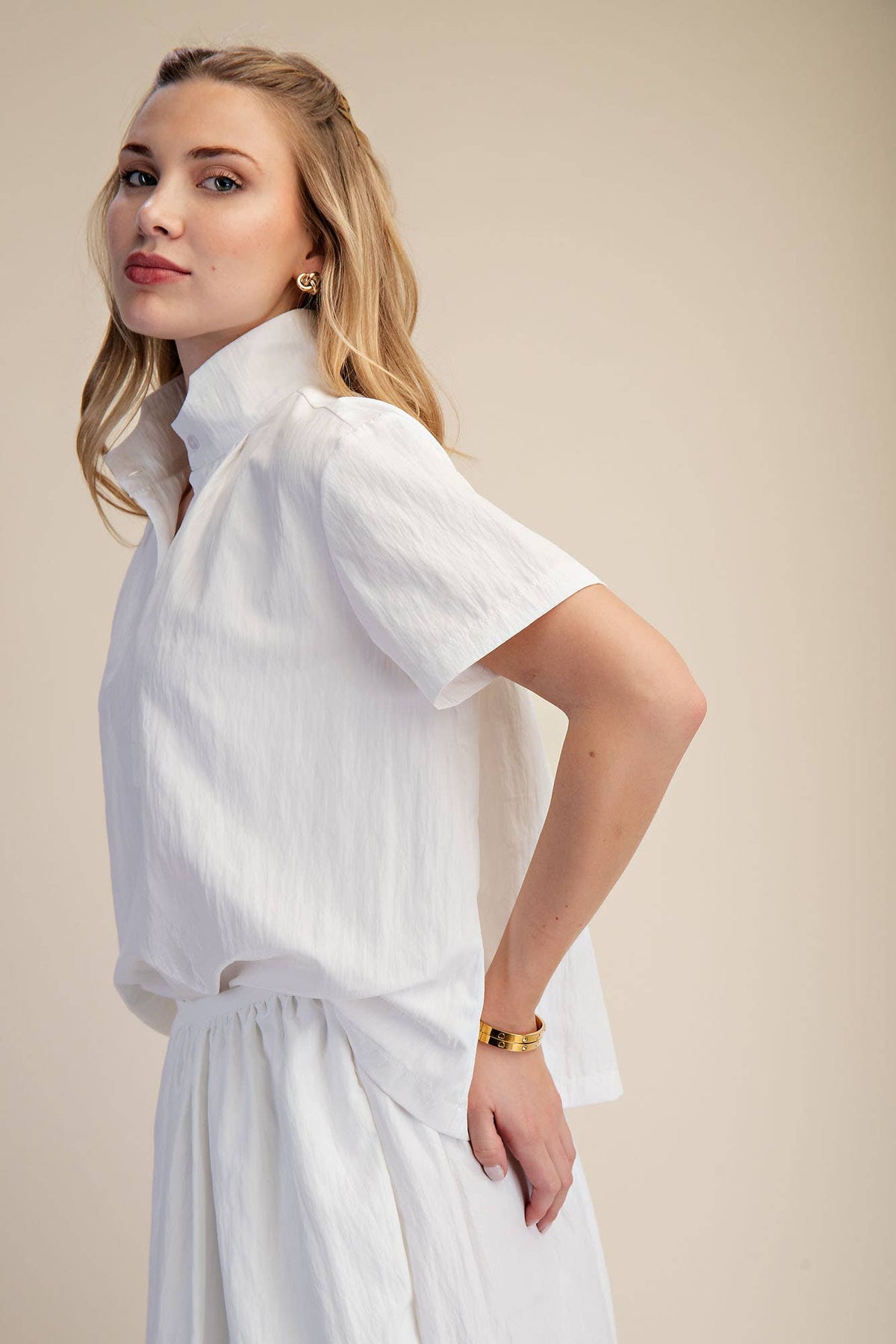 White Stand Collar Short Sleeves Shirt