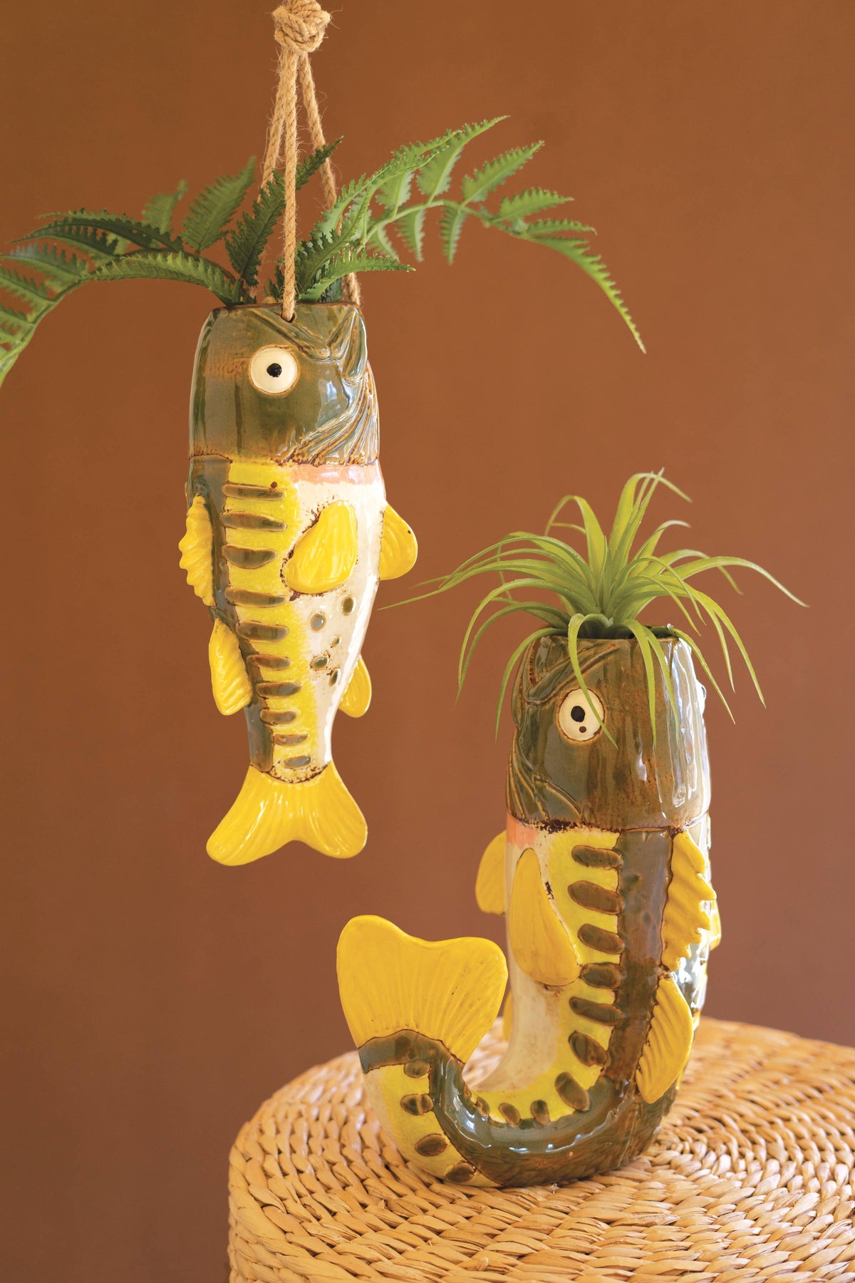 LARGEMOUTH BASS VASE