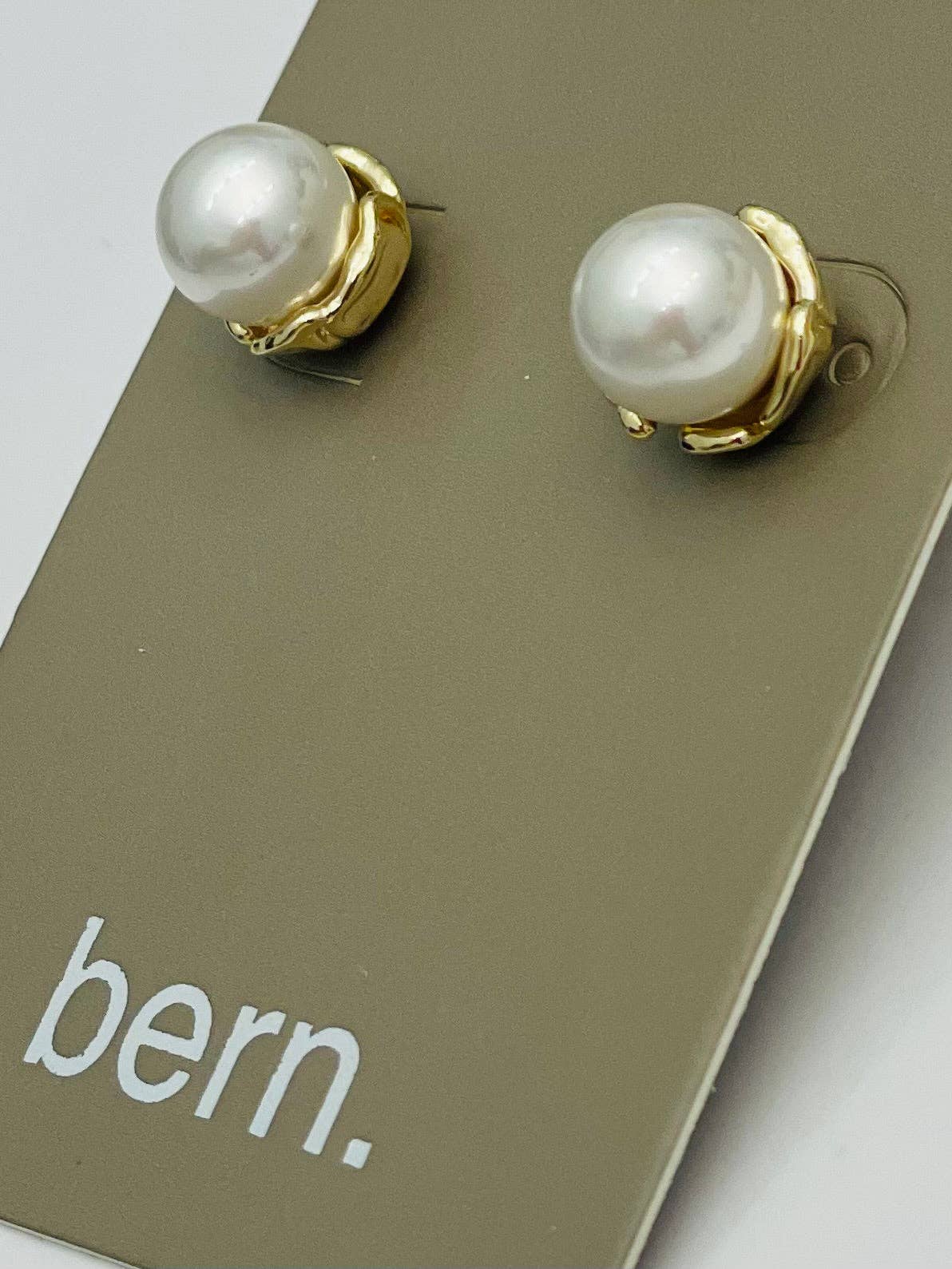 PEARL - The Simple Pearl Stud