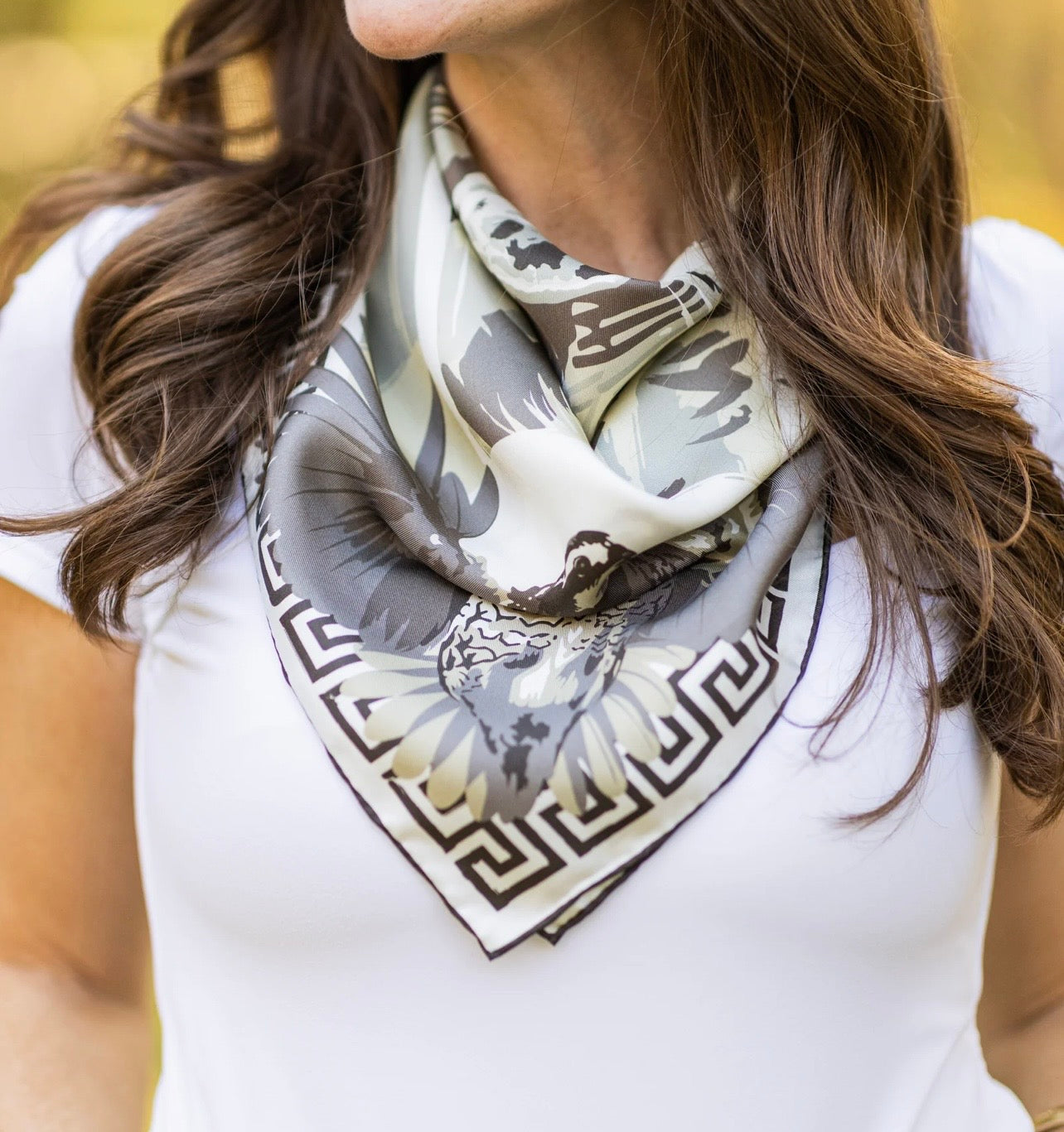 Austin Williams Neutral  Pointing Strong Double -Sided Silk Scarf 25x25