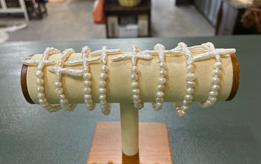 Heirloom Cross Pearl Stretch Bracelet