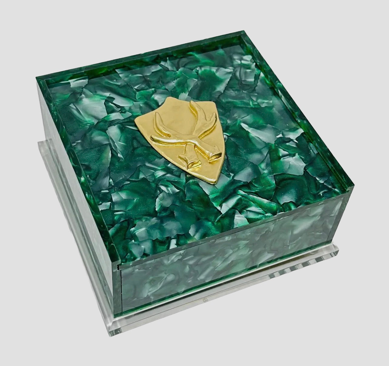 Southern Tribute 
Deer Antlers Cocktail Napkin Box