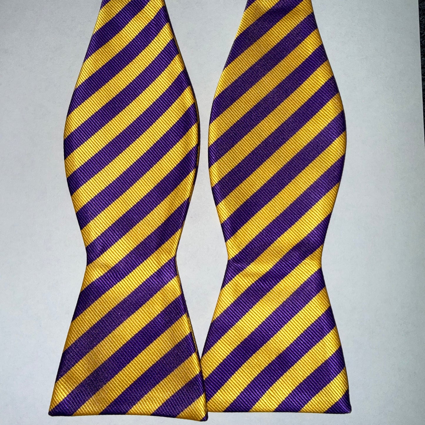 WRILL Proper Bowtie Yellow/Purple
